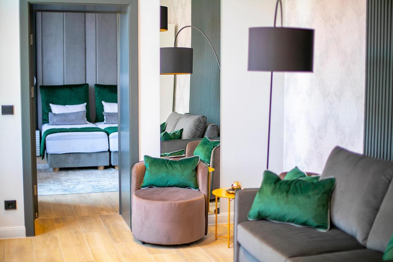 Hotel House Of Charles Carei Exteriér fotografie